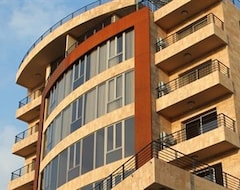 Hotel Jounieh Suites (Jounieh, Líbano)