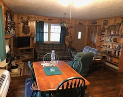 Hele huset/lejligheden Workman Wildlife Haven, Secluded Country Setting Vacation Cabin (Louisa, USA)