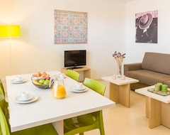 Serviced apartment Pierre & Vacances Sevilla (Seville, Spain)