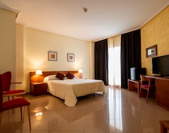 Khách sạn Hotel Playasol (Bolnuevo, Tây Ban Nha)