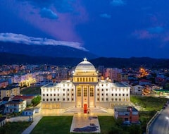 Khách sạn Hotel Colombo (Berat, Albania)