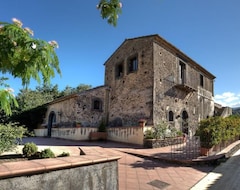 Khách sạn Gole Alcantara Botanical & Geological Park Argoturismo Il Borgo (Castiglione di Sicilia, Ý)
