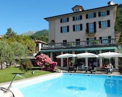 Hotel La Villa (Gravedona, İtalya)