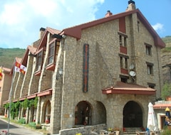 Hotel San Glorio (Boca de Huérgano, España)