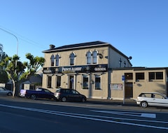 Hotel The Prince Albert Backpackers & Bar (Nelson, Novi Zeland)