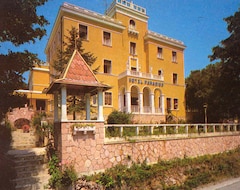 Khách sạn Hotel Paradiso (Spoleto, Ý)
