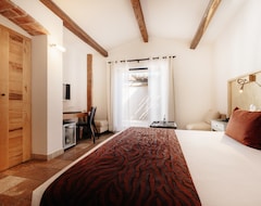 Khách sạn Hotel Les Bergeries de Palombaggia (Porto-Vecchio, Pháp)