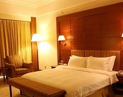 Gladden Hotel (Dongguan, Çin)
