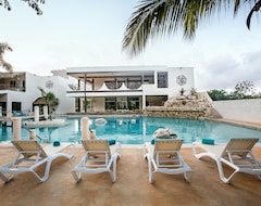 Khách sạn Casa Kaoba Hotel & Suites (Playa del Carmen, Mexico)