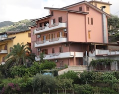 Khách sạn Ondazzurra (Piraino, Ý)
