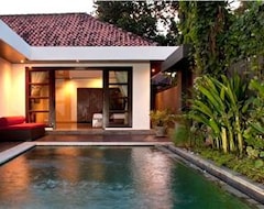 Otel Villa Topeng Seminyak (Seminyak, Endonezya)