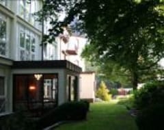 Khách sạn Hotel Asemann Planegg (Planegg, Đức)