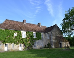 Koko talo/asunto La Villa Escuris (Vendeuvre, Ranska)