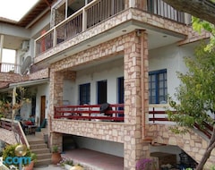 Pansiyon Guesthouse Zografia (Vrasna, Yunanistan)