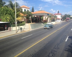 Khách sạn Los Delfines (Varadero, Cuba)