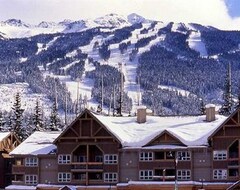 Hotel ResortQuest Marketplace Lodge (Whistler, Canadá)