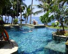 Khách sạn Alam Anda Ocean Front Resort & Spa (Sambirenteng, Indonesia)