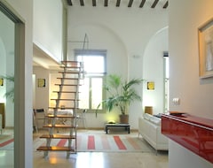 Cijela kuća/apartman Luxury Loft-Apartment In The Heart Of Jerez, A Quintessential Andalucian City. (Jerez de la Frontera, Španjolska)