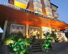 Khách sạn Hotel Glamour da Serra (Gramado, Brazil)