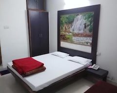 Khách sạn Narmada Glory (Kakinada, Ấn Độ)