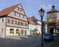 Khách sạn Krone-Lax (Scheinfeld, Đức)
