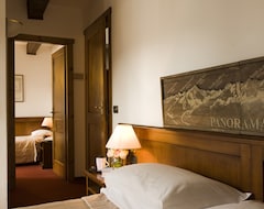 Hotelli Hotel Dei Camosci (Courmayeur, Italia)