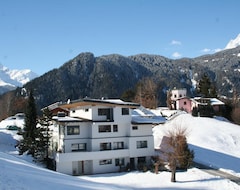 Otel Haus Schmid (Tobadill, Avusturya)
