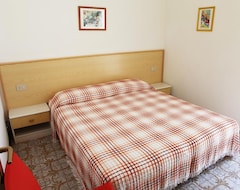 Khách sạn Residence Foscolo (Comacchio, Ý)