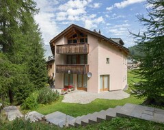 Entire House / Apartment Chesa Cresta (Silvaplana, Switzerland)