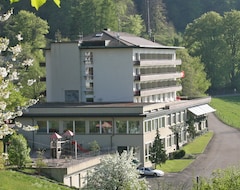 Hotel Bad Ramsach (Läufelfingen, Švicarska)