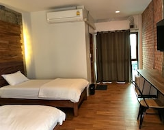 Hotel De Nan (Nan, Tailandia)