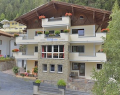 Otel Viktoria Appartement (St. Anton am Arlberg, Avusturya)