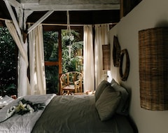 Hotel Mamasan Treehouses & Cabins (Tulum, Mexico)