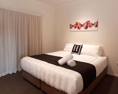 Khách sạn Hotel H Boutique (Pokolbin, Úc)