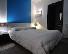 Bed & Breakfast Maison Mondrian (Mulhouse, Frankrig)