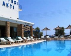 Chryssi Akti - Sure Hotel Collection by Best Western (Batsi, Greece)