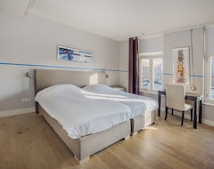 Hotel Lightotel Veldhoven (Veldhoven, Netherlands)