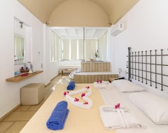 Khách sạn Antinea Suites Hotel & Spa (Kamari, Hy Lạp)