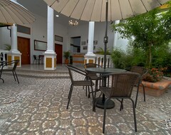 Hotel EvocaciÓn (Buga, Colombia)