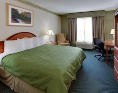 Hotel Country Inn&suites By Carlson, Brockton (Brockton, USA)
