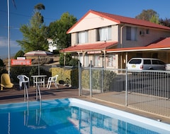 Khách sạn Econo Lodge Alabaster (Cowra, Úc)