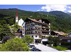 Hotelli Alpenhotel Oetz (Oetz, Itävalta)