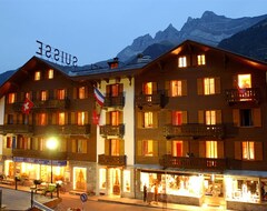 Hotel Suisse (Champéry, Switzerland)