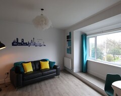 Hele huset/lejligheden Beautiful 2 Bedroom Apartment In A Great Location At Childwall Fiveways (Flat 2) (Liverpool, Storbritannien)