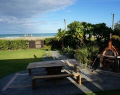 Entire House / Apartment Maoriori-beachfront Paradise In Tokomaru Bay (Tokomaru Bay, New Zealand)
