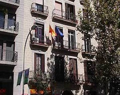 Hotel Hostal Absolut Stay (Barcelona, España)
