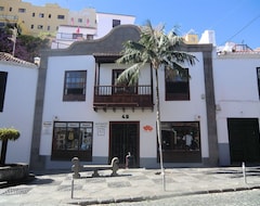 Hotel La Fuente (Santa Cruz de la Palma, Spain)