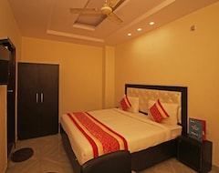 Hotel OYO 9074 Mascutt Trios (Ghaziabad, Indija)