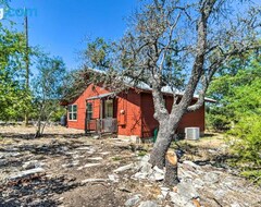 Tüm Ev/Apart Daire Quaint Kerrville Home Near Guadalupe River! (Kerrville, ABD)