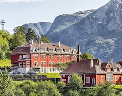 Tyssedal Hotell (Odda, Norveç)